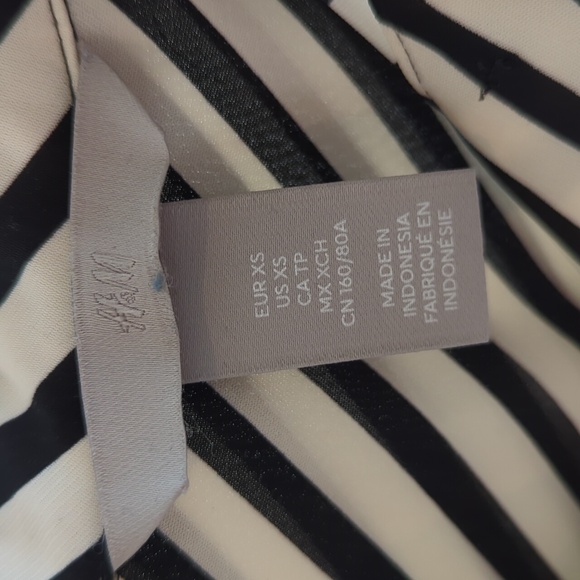 H&M Button down striped shirt - Picture 2 of 3